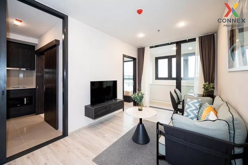 FOR RENT condo , XT Huaikhwang , high floor , MRT-Huai Khwang , H